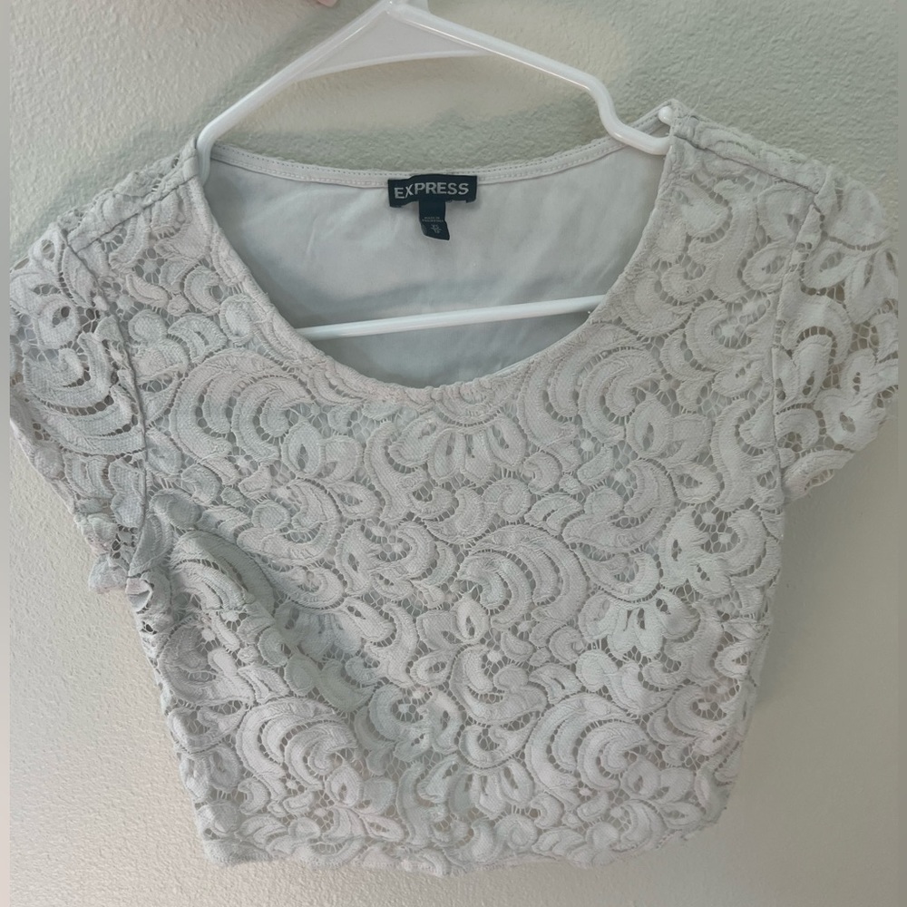 Express white lace crop top size xs
